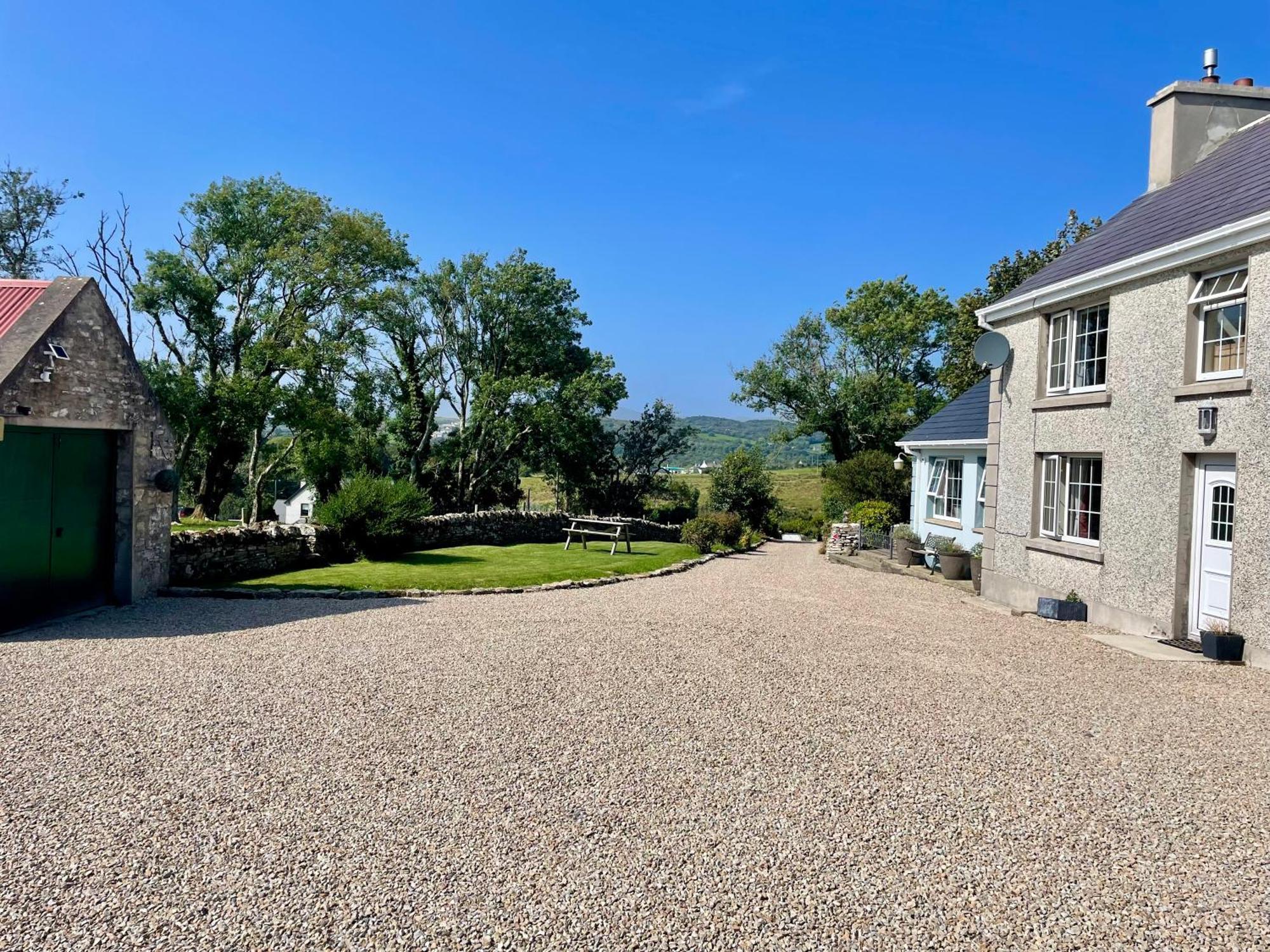 Country Farm House Bruckless Luaran gambar